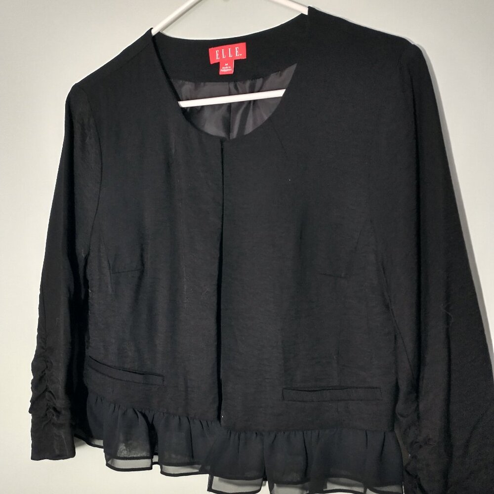 NWOT Elle Suite Jacket with Organza Details Size M